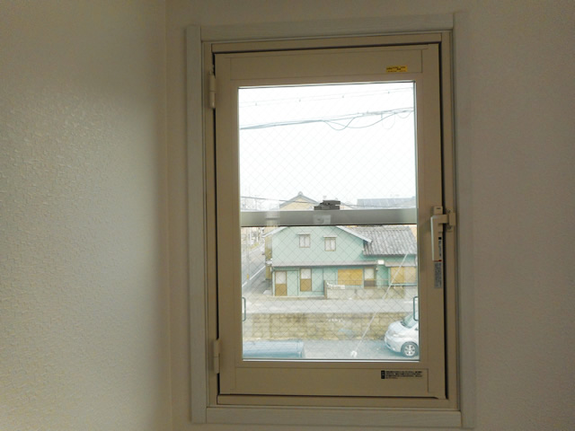 窓の防音対策　ＬＩＸＩＬ内窓インプラス　施工事例　名古屋市緑区